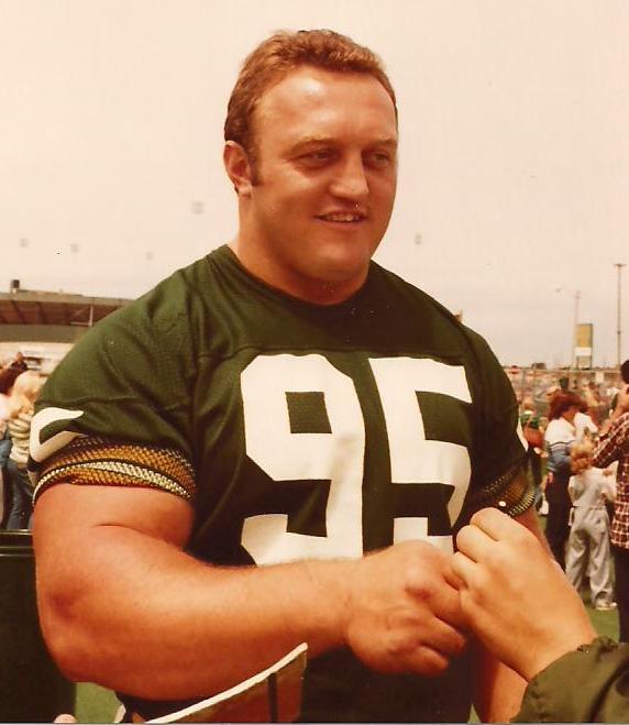 Bill Kazmaier in 1981, the year he benched 300 kg in IPF competition